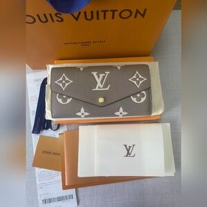 Louis Vuitton Monogram Empreinte Leather Sarah Wallet